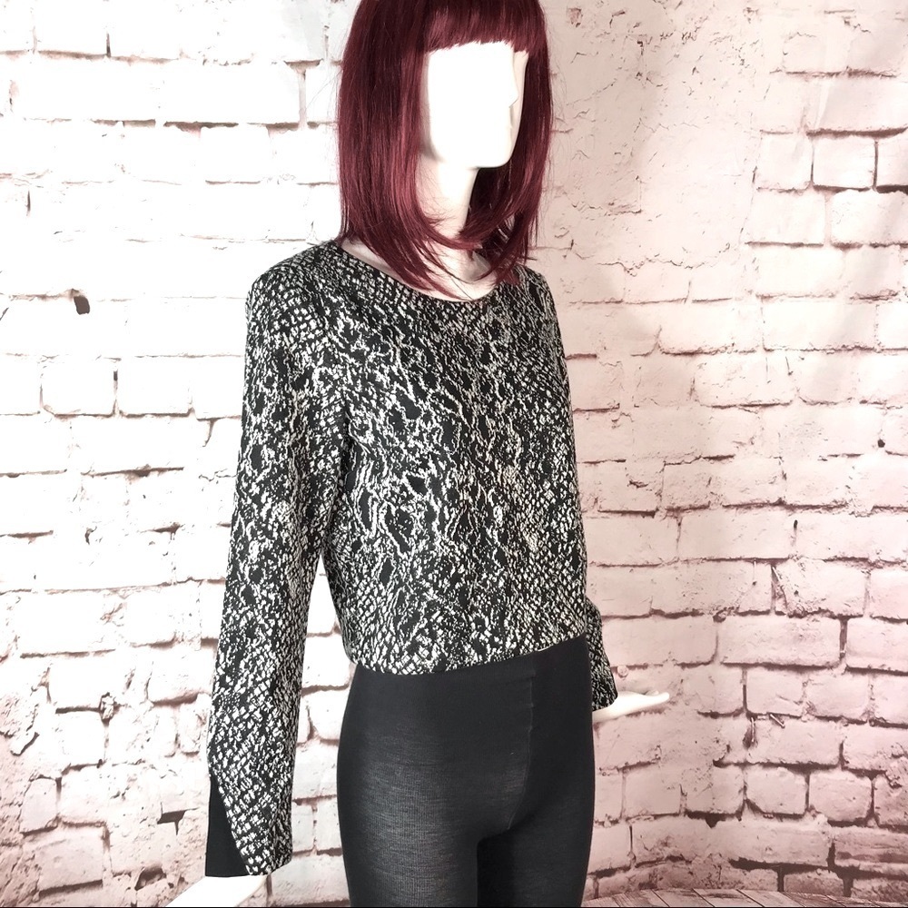 ELLA MOSS S Black and White long sleeve knit top Size Small - Picture 10 of 14